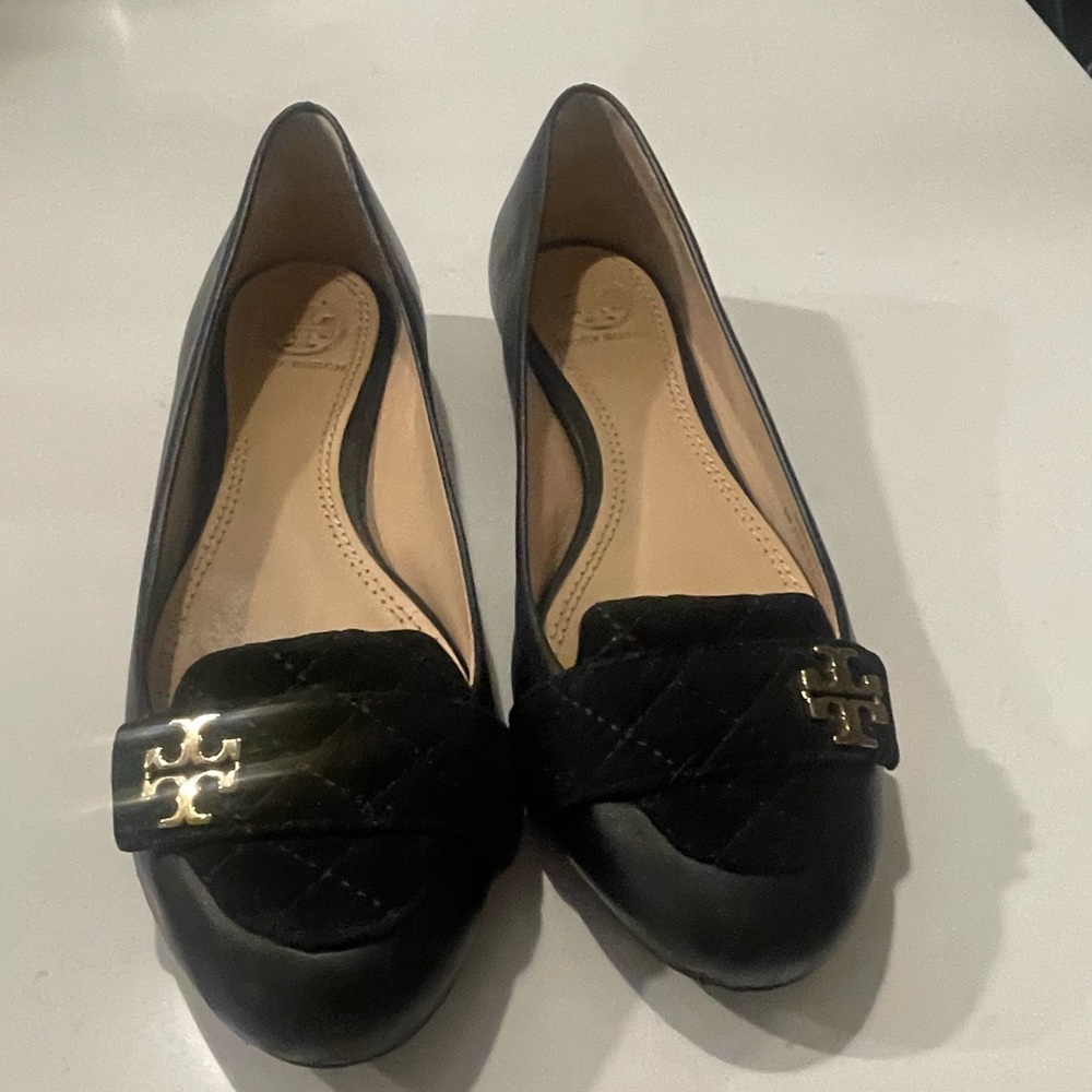 Tory Burch leather Flats in Black